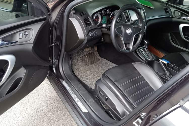 Used Buick Regal 2014 1.6T Fashionable Tech Edition Driver Seat