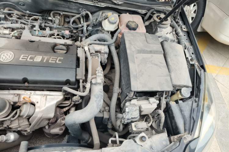 Used Buick Regal 2014 1.6T Fashionable Tech Edition Engine Bay Left
