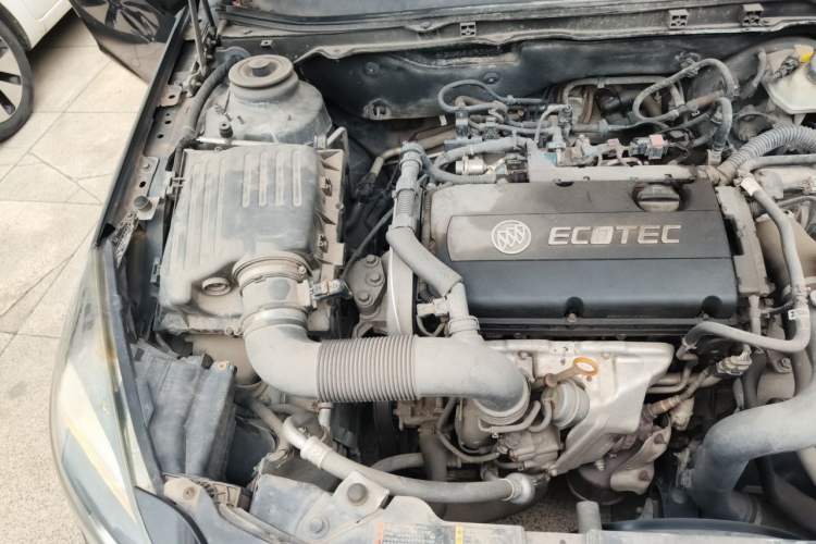 Used Buick Regal 2014 1.6T Fashionable Tech Edition Engine Bay Right