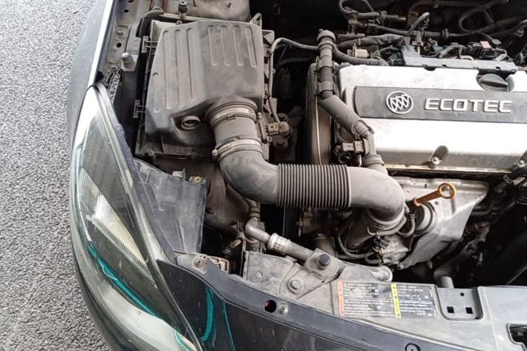 Used Buick Regal 2014 1.6T Fashionable Tech Edition Engine Bay Right
