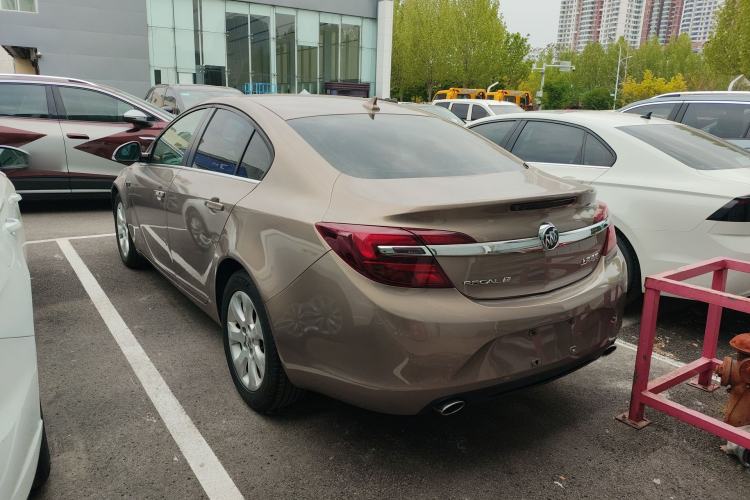 Used Buick Regal 2014 1.6T Fashionable Tech Edition Exterior 2