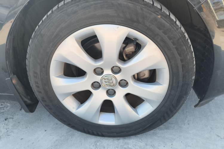 Used Buick Regal 2014 2.0L Elite Fashion Edition Exterior 7