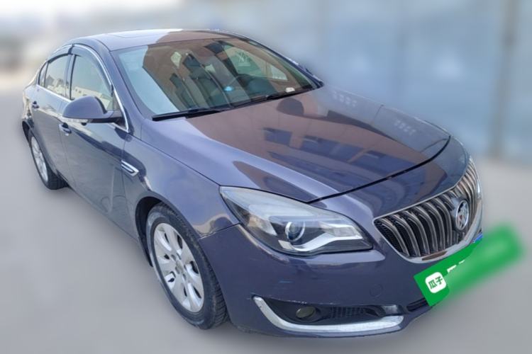 Used Buick Regal 2014 2.0L Elite Fashion Edition Front Right 45 Deg