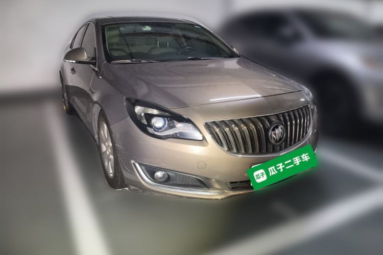 Used Buick Regal 2014 2.0L Elite Fashion Edition Front Right 45 Deg