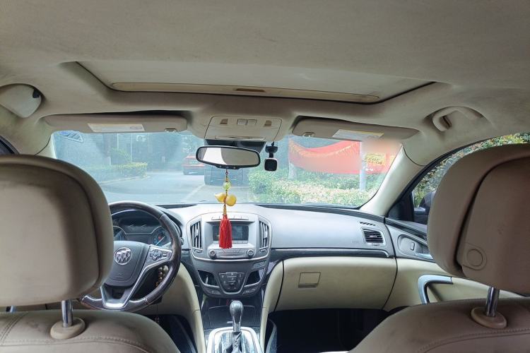 Used Buick Regal 2014 2.0L Elite Fashion Edition Headliner