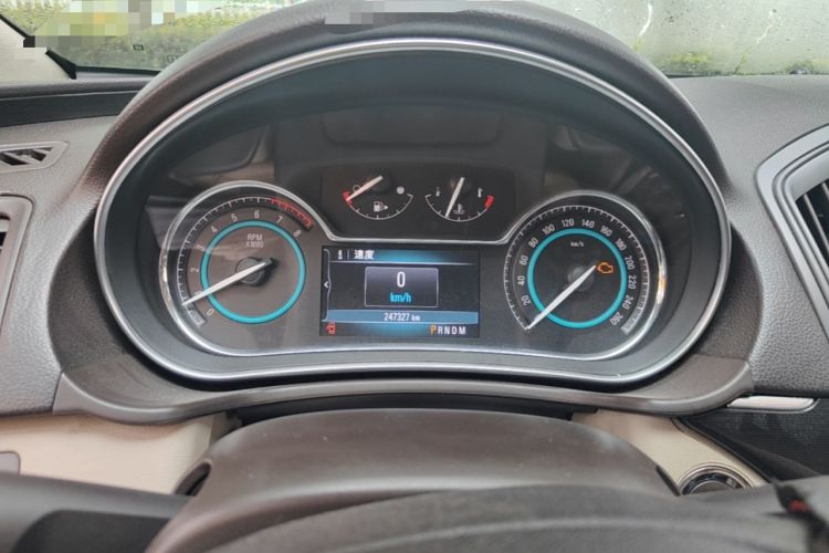 Used Buick Regal 2014 2.0L Elite Fashion Edition Instrument Cluster