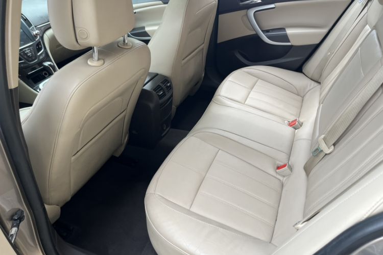 Used Buick Regal 2014 2.0L Elite Fashion Edition Interior 6