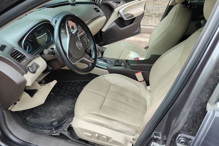 Used Buick Regal 2014 2.0L Elite Fashion Edition Left Front Seat