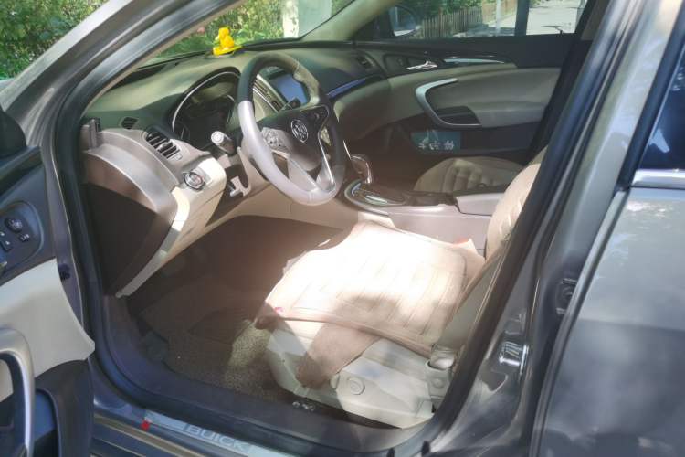 Used Buick Regal 2014 2.0L Elite Fashion Edition Left Front Seat