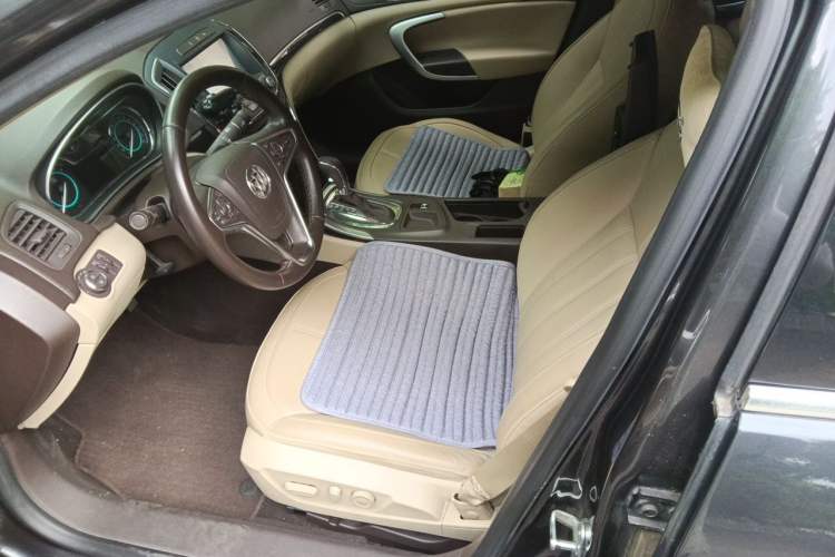 Used Buick Regal 2014 2.0L Elite Fashion Edition Left Front Seat