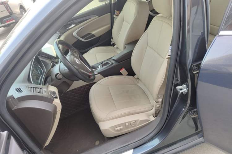 Used Buick Regal 2014 2.0L Elite Fashion Edition Left Front Seat