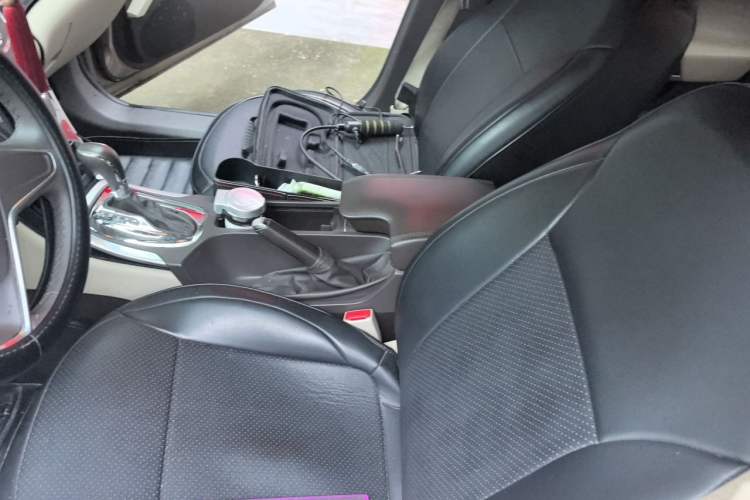 Used Buick Regal 2014 2.0L Leading Fashion Edition Left Front Seat