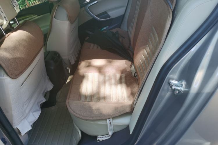 Used Buick Regal 2014 2.0L Elite Fashion Edition Left Rear Seat