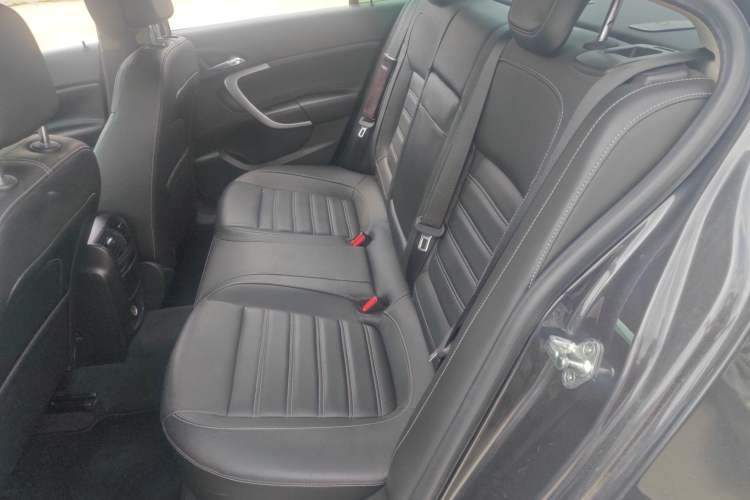 Used Buick Regal 2014 1.6T Fashionable Tech Edition Left Rear Seat