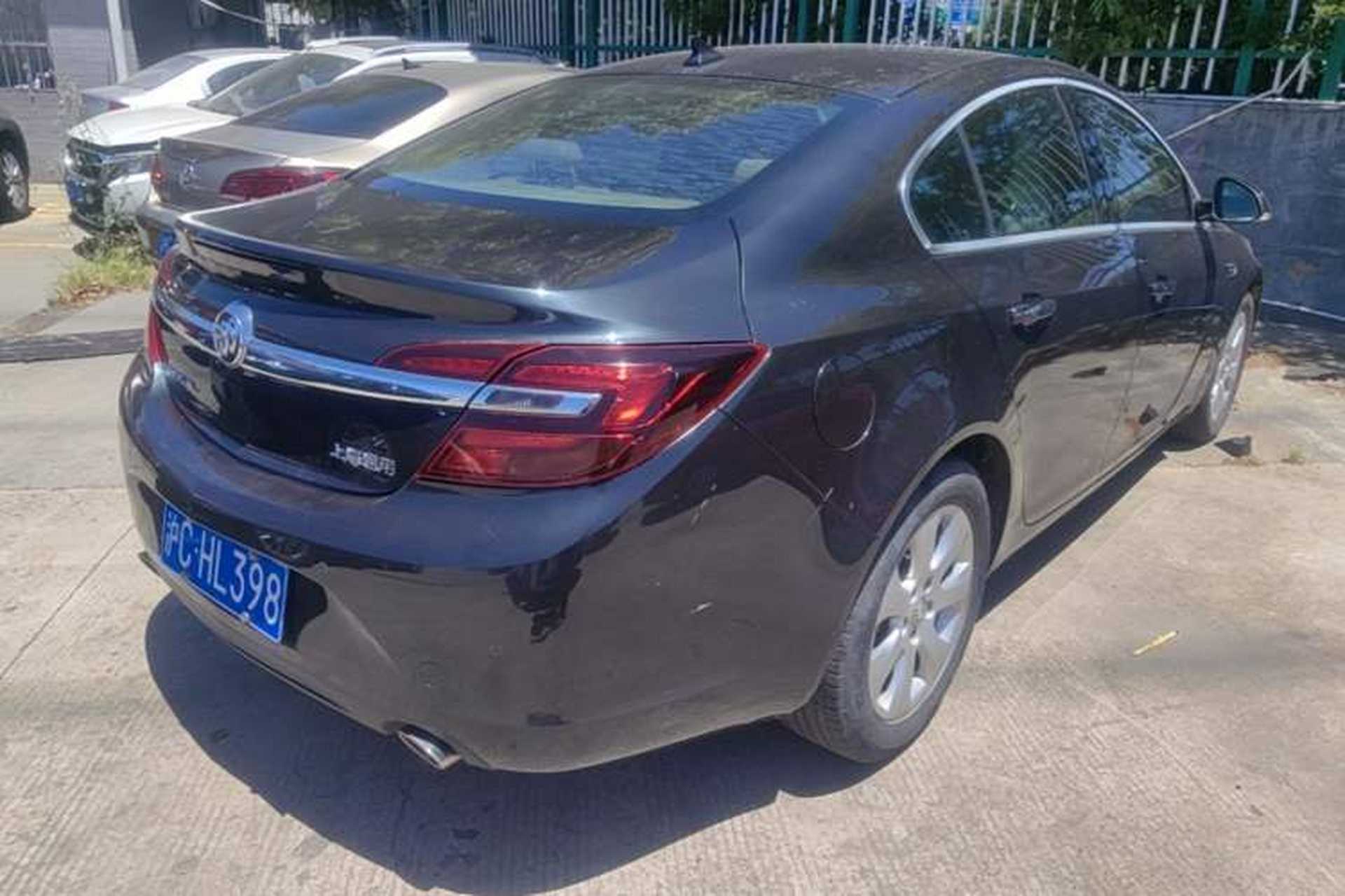 Used Buick Regal 2014 2.0L Elite Fashion Edition Rear Right 45 Deg