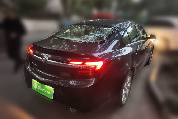 Used Buick Regal 2014 2.0L Leading Fashion Edition Rear Right 45 Deg