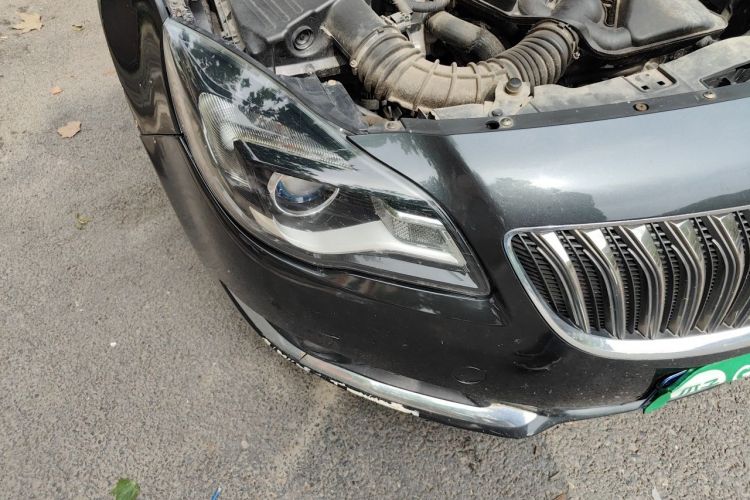 Used Buick Regal 2014 2.0L Elite Fashion Edition Right Front Headlight