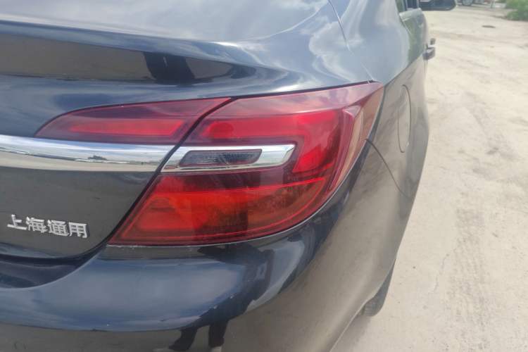 Used Buick Regal 2014 1.6T Fashionable Tech Edition Right Rear Taillight