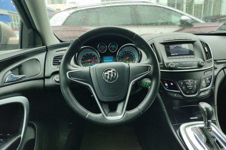 Used Buick Regal 2014 1.6T Fashionable Tech Edition Steering Wheel