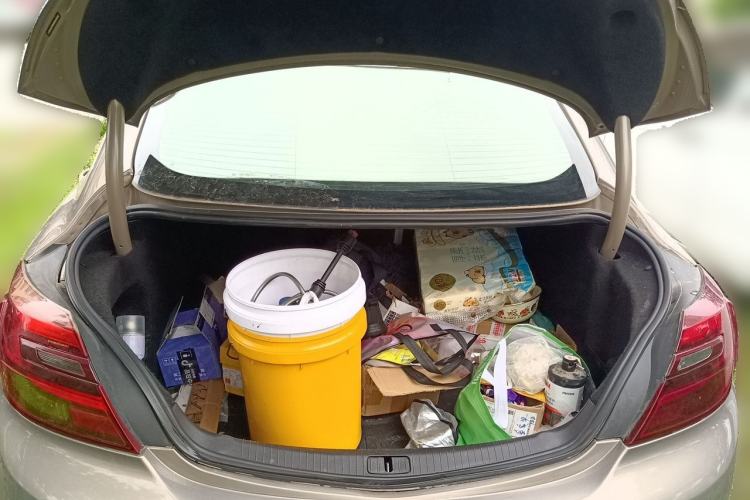 Used Buick Regal 2014 2.4L SIDI Elite Fashion Edition Trunk