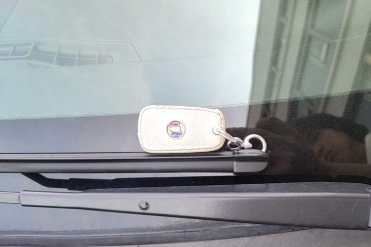 Used Buick Regal 2014 2.0L Elite Fashion Edition Vehicle Key