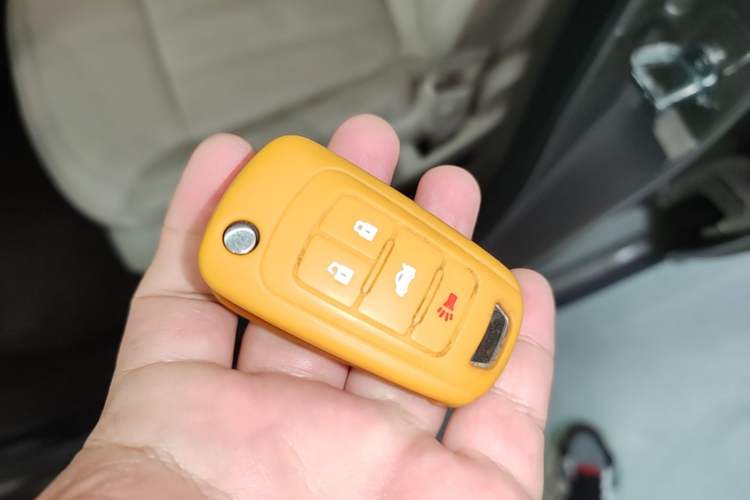 Used Buick Regal 2014 2.0L Elite Fashion Edition Vehicle Key