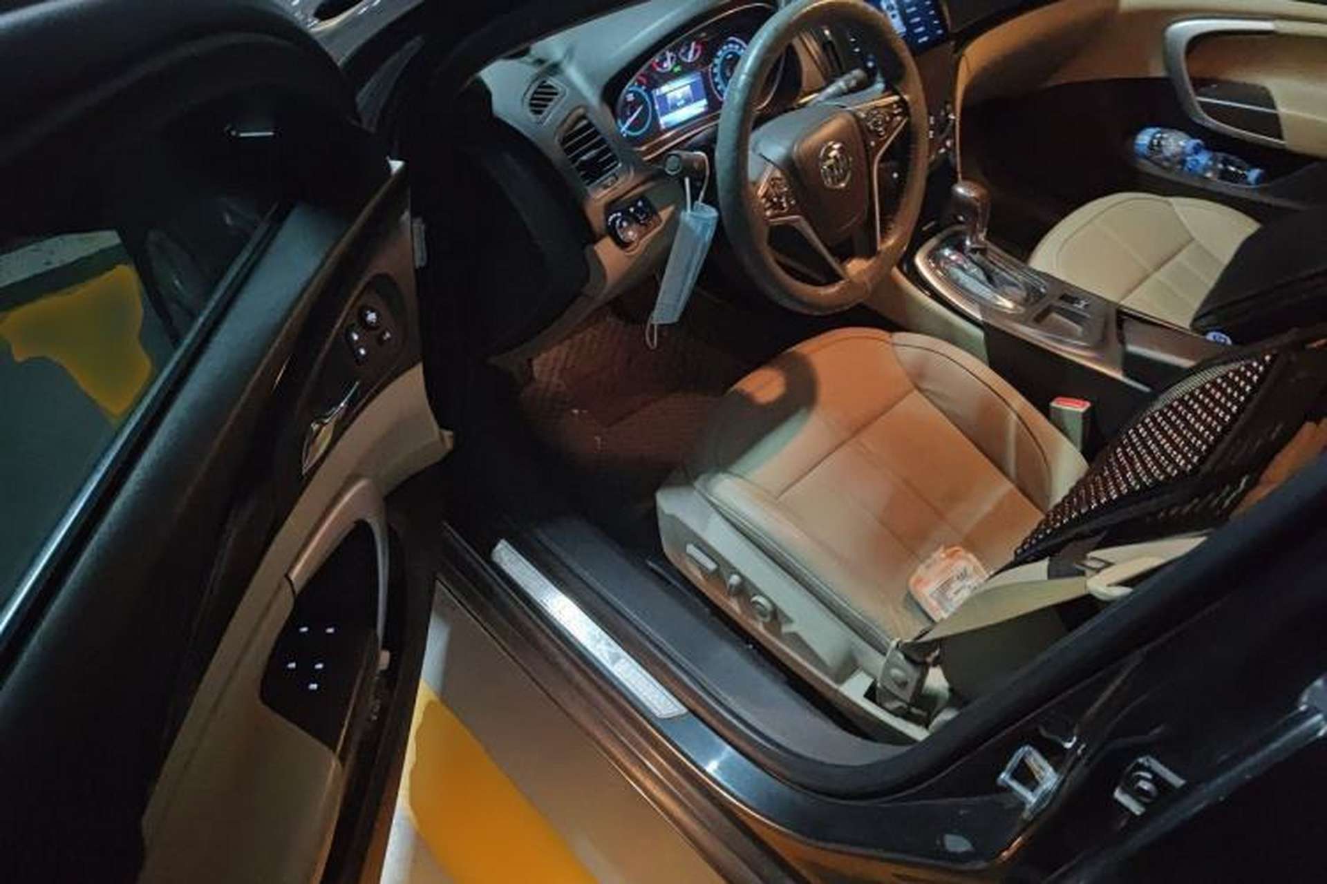 Used Buick Regal 2014 2.0L Elite Fashion Edition Driver Seat