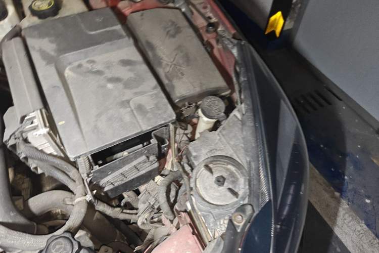 Used Buick Regal 2014 GS 2.0T Passionate Sport Edition Engine Bay Left