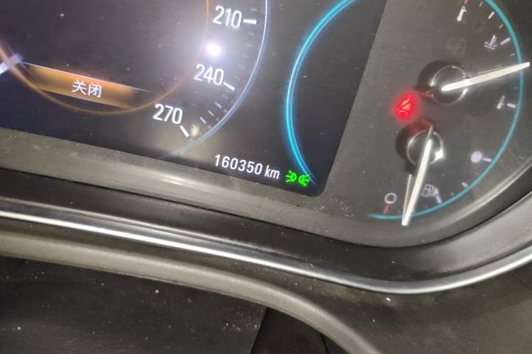 Used Buick Regal 2014 GS 2.0T Passionate Sport Edition Odometer Close Up