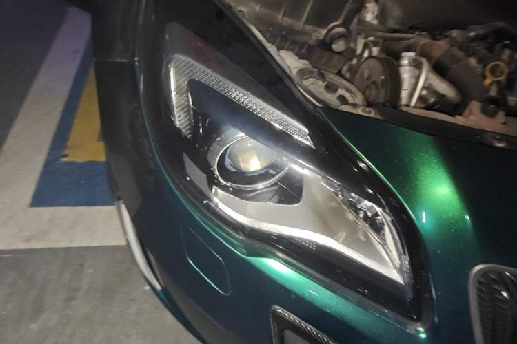 Used Buick Regal 2014 GS 2.0T Passionate Sport Edition Right Front Headlight