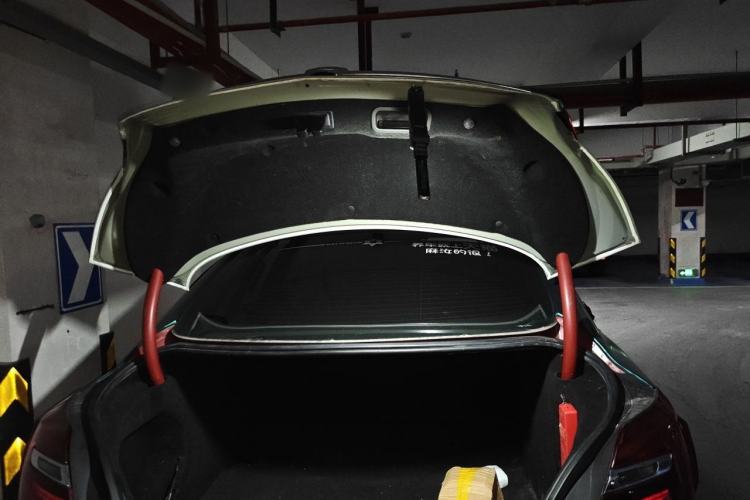 Used Buick Regal 2014 GS 2.0T Passionate Sport Edition Trunk