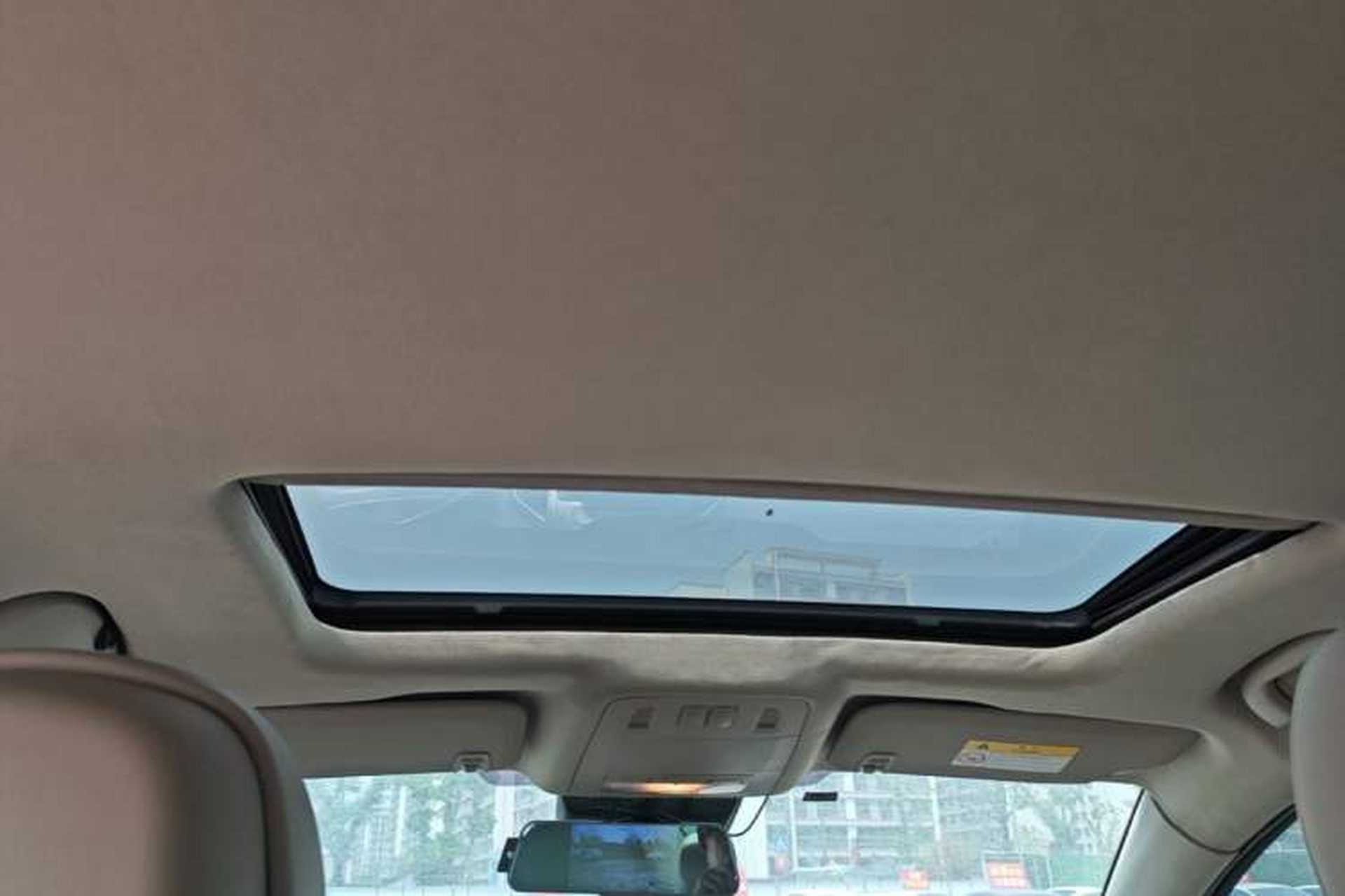 Used Buick Regal 2014 2.0L Elite Fashion Edition Headliner