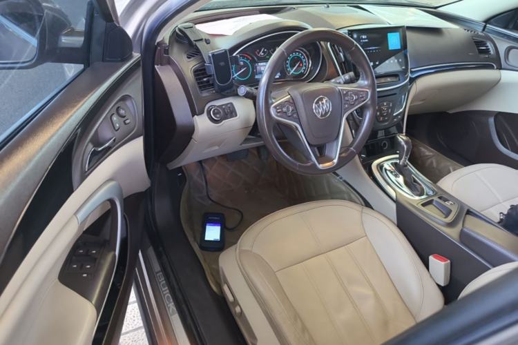 Used Buick Regal 2014 2.0L Elite Fashion Edition Driver Seat