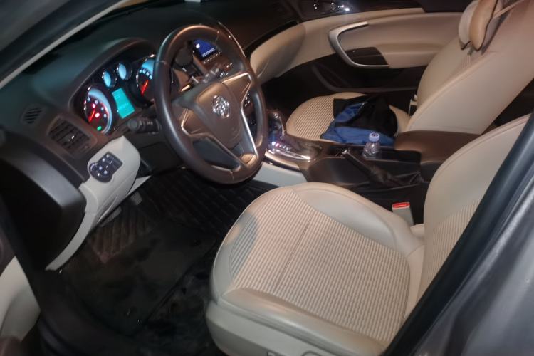 Used Buick Regal 2014 2.0L Leading Fashion Edition Driver Seat
