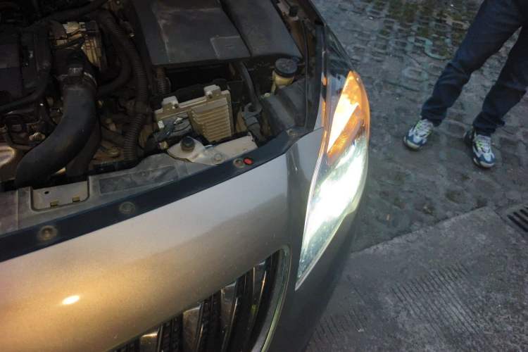 Used Buick Regal 2014 1.6T Fashionable Tech Edition Engine Bay Left