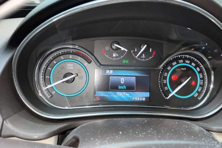 Used Buick Regal 2014 2.0L Elite Fashion Edition Instrument Cluster