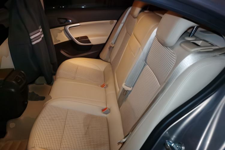 Used Buick Regal 2014 2.0L Leading Fashion Edition Left Rear Seat