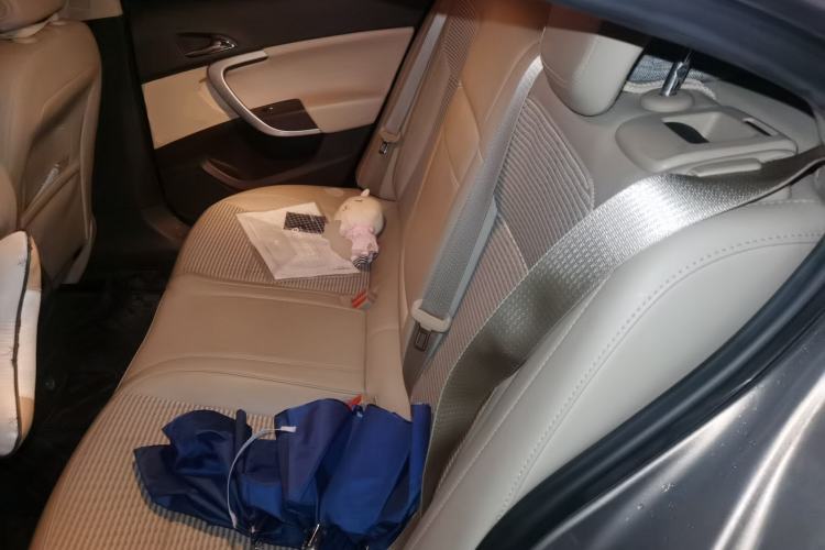 Used Buick Regal 2014 2.0L Leading Fashion Edition Left Rear Seat