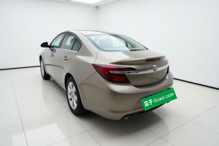 Used Buick Regal 2014 2.0L Leading Fashion Edition Rear Left 45 Deg