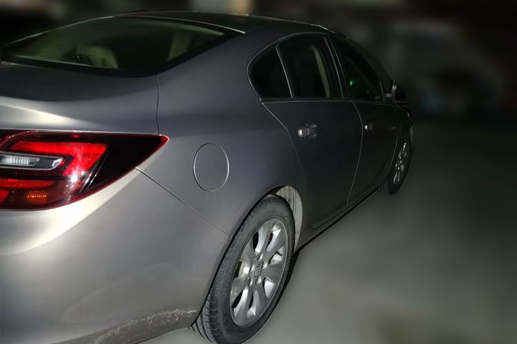 Used Buick Regal 2014 2.0L Leading Fashion Edition Rear Right 45 Deg