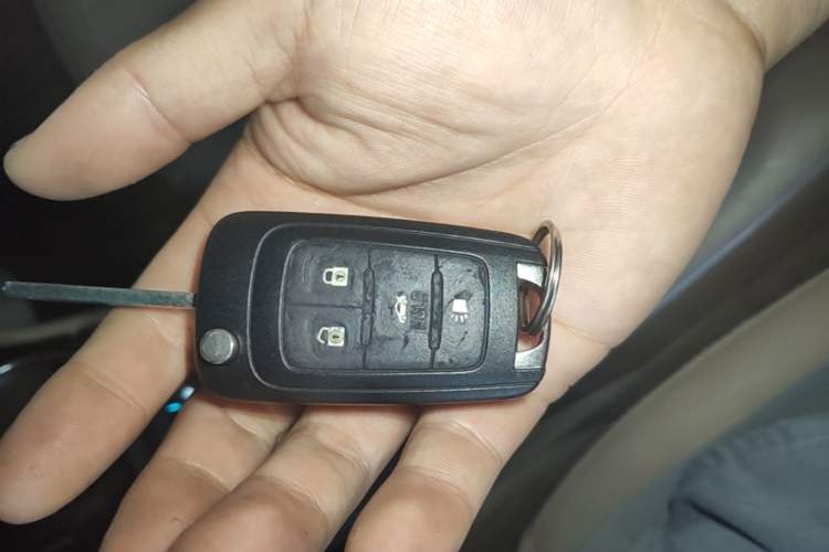 Used Buick Regal 2014 2.0L Elite Fashion Edition Vehicle Key