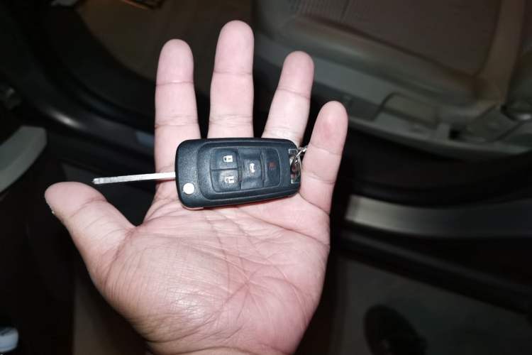 Used Buick Regal 2014 2.0L Leading Fashion Edition Vehicle Key