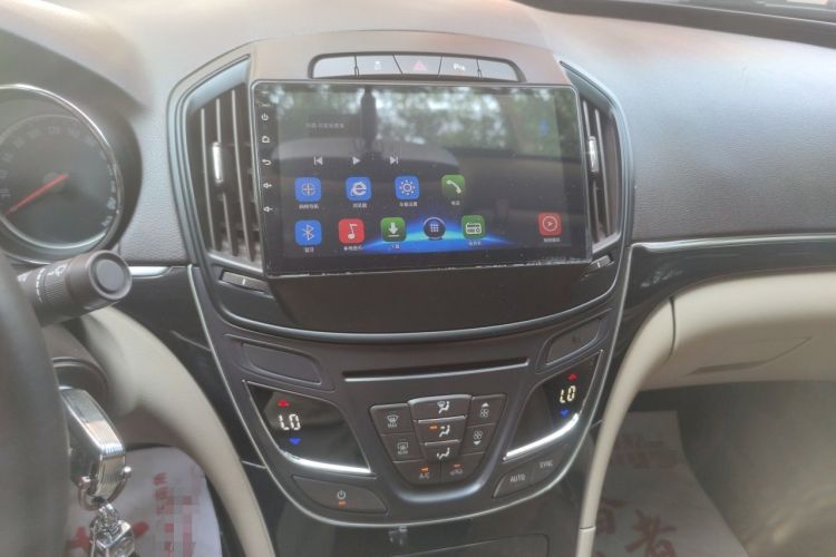 Used Buick Regal 2014 2.0L Leading Fashion Edition Audio And AC Panel