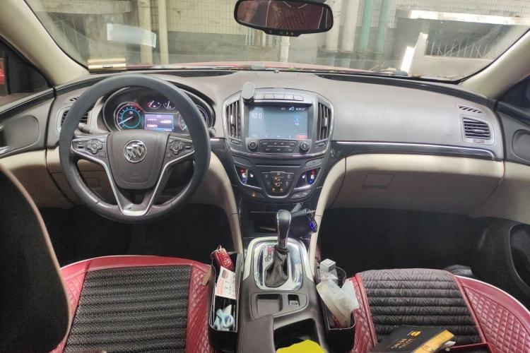 Used Buick Regal 2014 2.0L Elite Fashion Edition Center Console