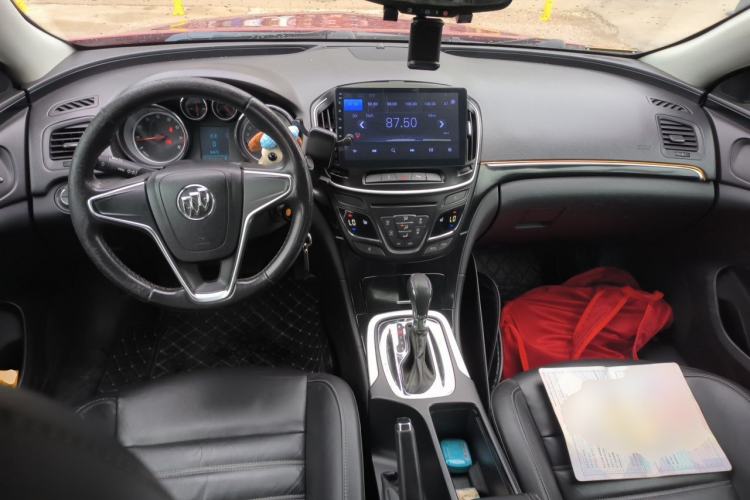 Used Buick Regal 2014 1.6T Fashionable Tech Edition Center Console