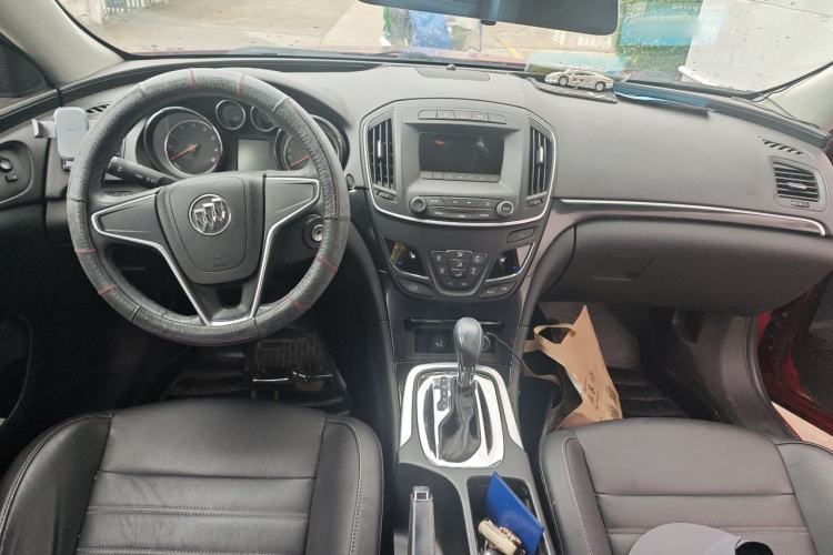 Used Buick Regal 2014 1.6T Fashionable Tech Edition Center Console
