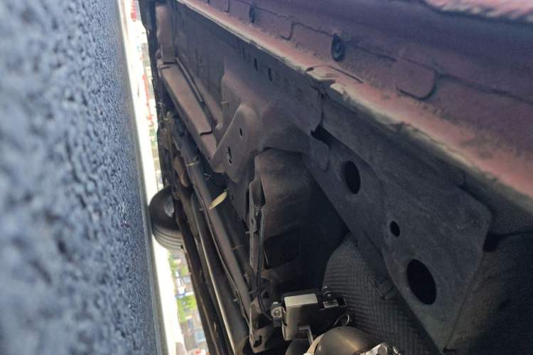 Used Buick Regal 2014 2.0L Elite Fashion Edition Chassis Rear Left