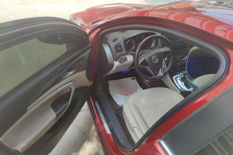 Used Buick Regal 2014 2.0L Leading Fashion Edition Driver Seat