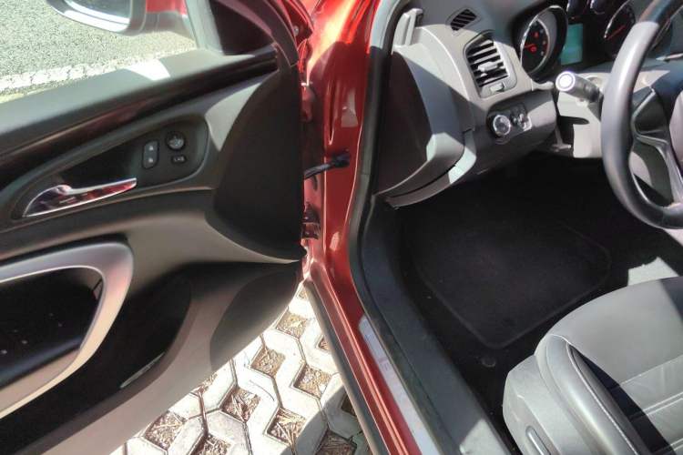 Used Buick Regal 2014 1.6T Fashionable Tech Edition Driver Seat