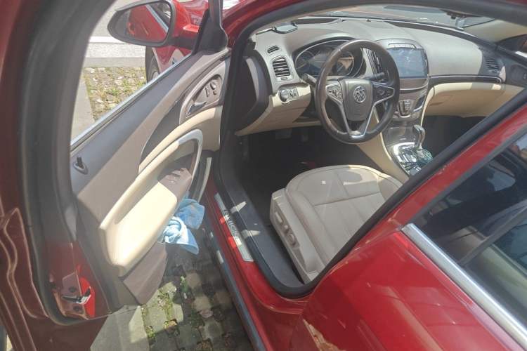 Used Buick Regal 2014 2.0L Elite Fashion Edition Driver Seat